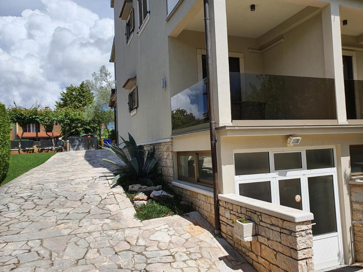 Apartments Cocaletto5 โรวีน ภายนอก รูปภาพ